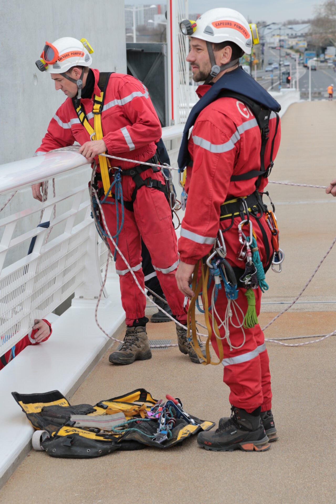 Drapeau Brodé de Pompiers pour cérémonies officielles